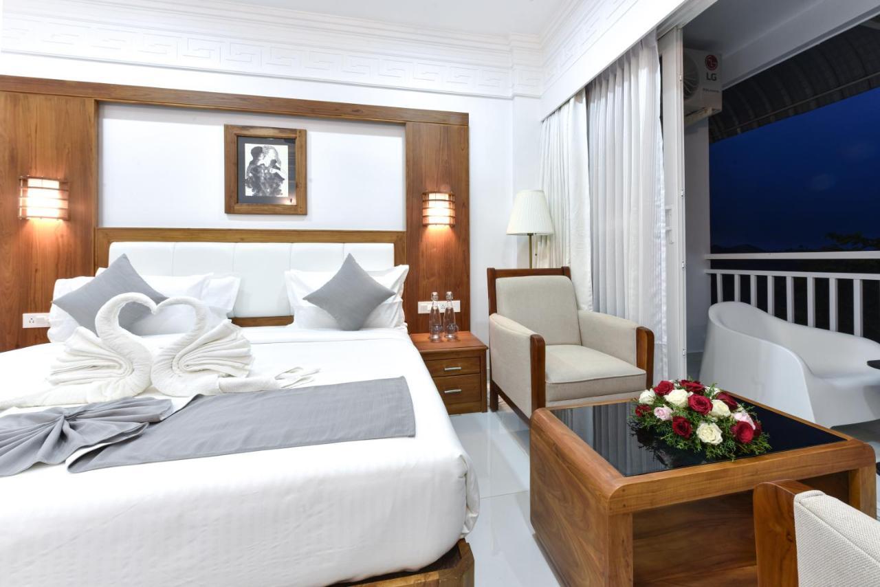 Hotel White House, מונאר מראה חיצוני תמונה