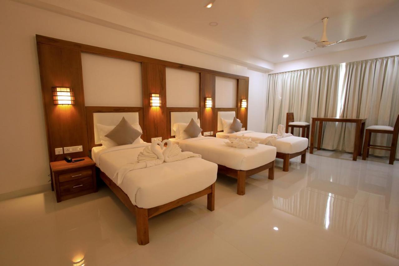 Hotel White House, מונאר מראה חיצוני תמונה