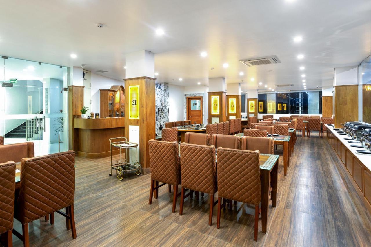 Hotel White House, מונאר מראה חיצוני תמונה
