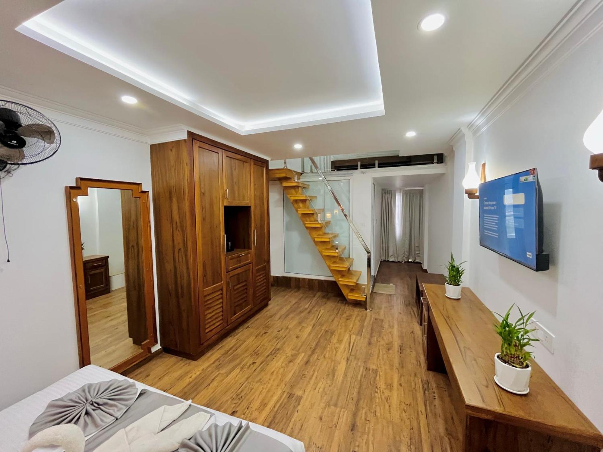Hotel White House, מונאר מראה חיצוני תמונה